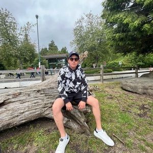 Meet your Posher, Francisco